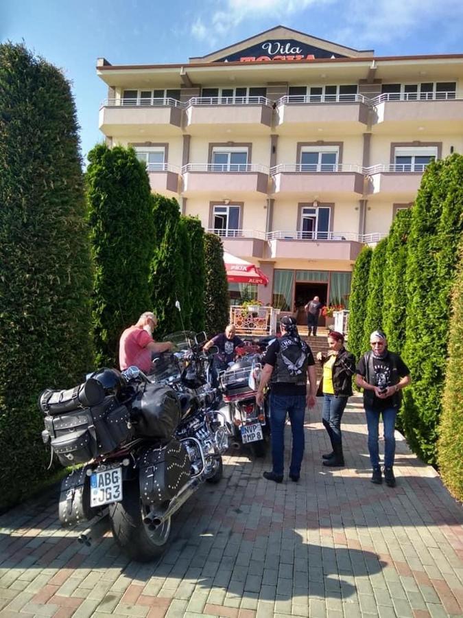 Hotel Vila Toska Piskupat Kültér fotó