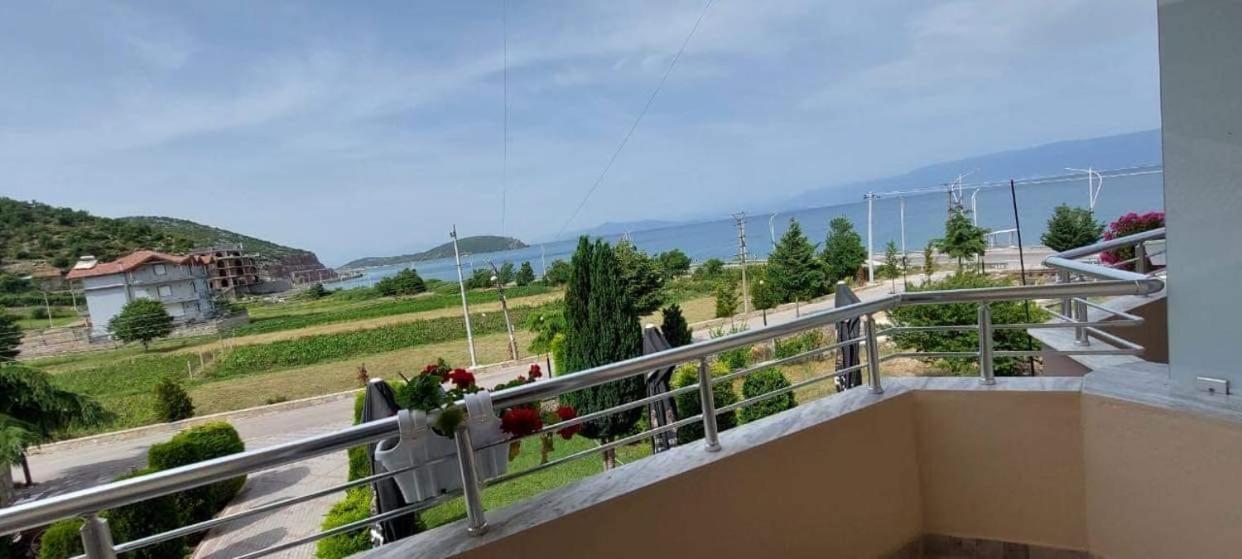 Hotel Vila Toska Piskupat Kültér fotó