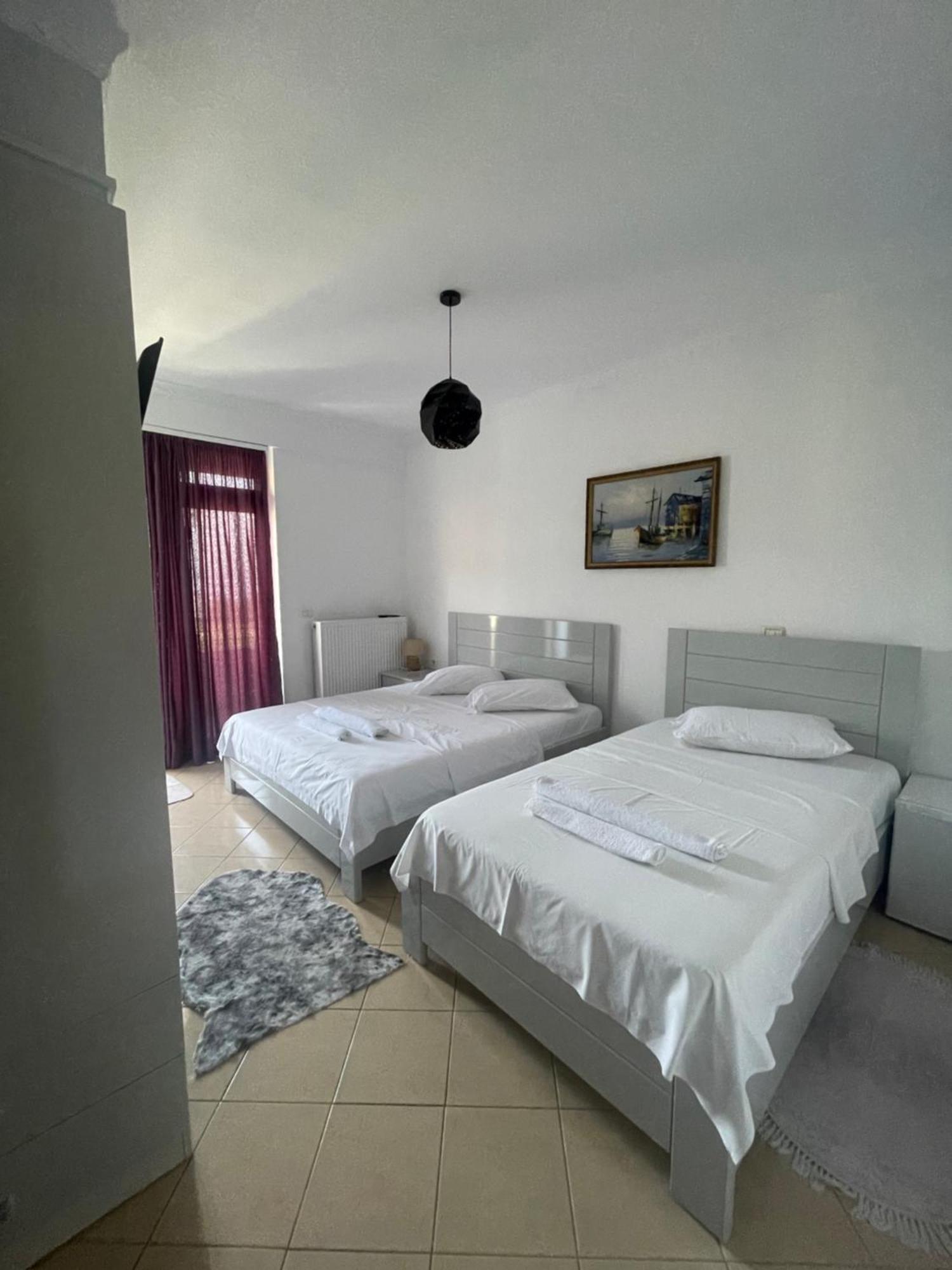 Hotel Vila Toska Piskupat Kültér fotó